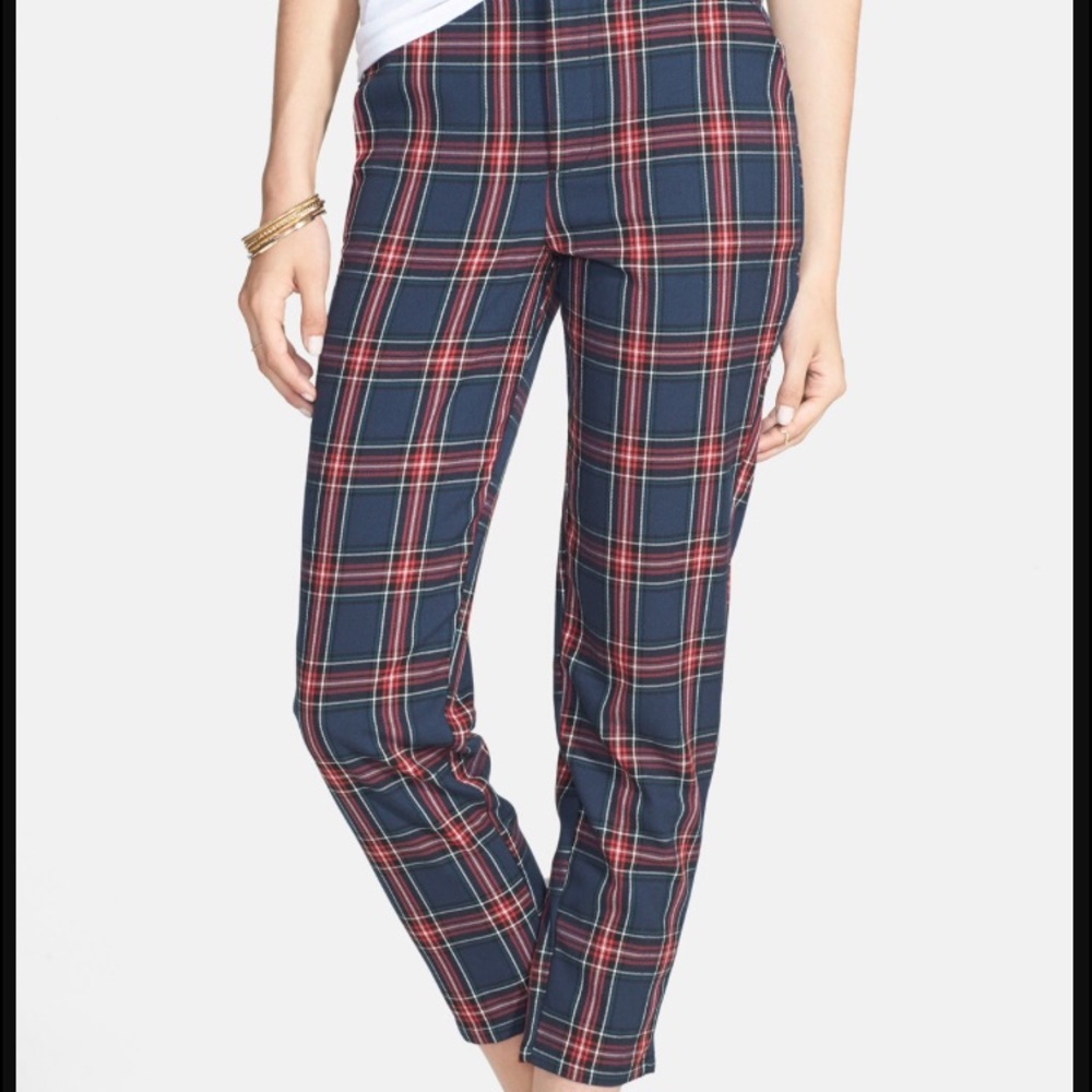 🆕Listing✨Socialite Plaid Crop Pants Size 0