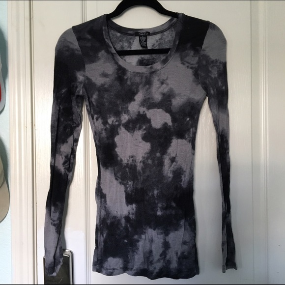Tops - Long sleeved tie dyed t