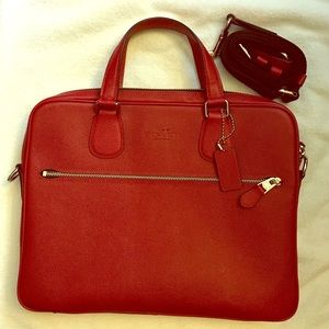 GOOD PRICE 2 days. New laptop Handbags, red color