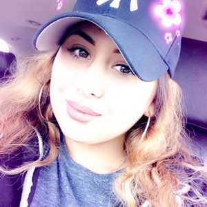 Meet your Posher, Mandy