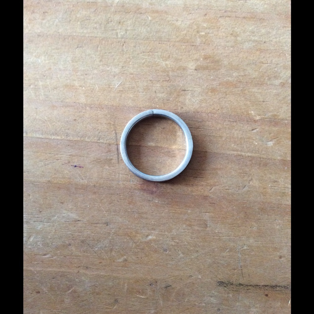 Ring - Picture 3 of 3