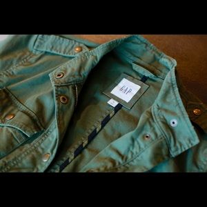 Gap green cargo jacket - XS
