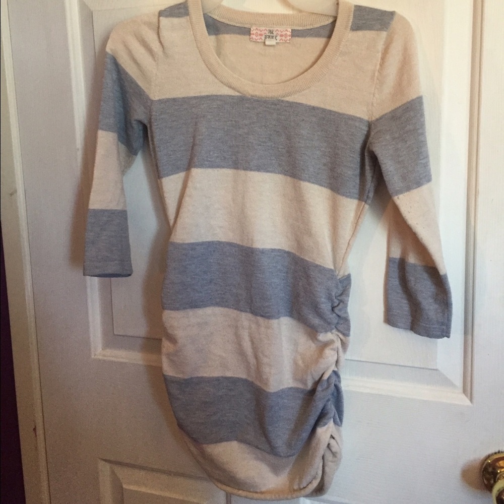 Light sweater shirt