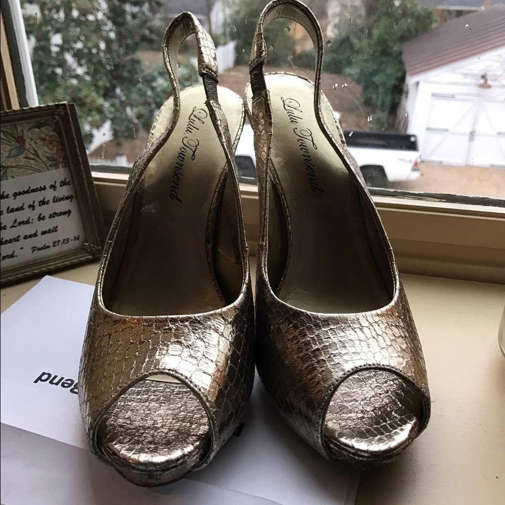 Gold formal heels!
