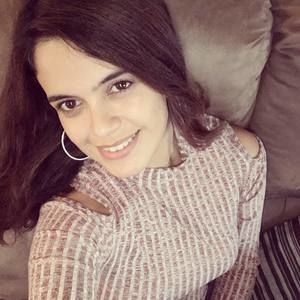 Meet your Posher, Carla