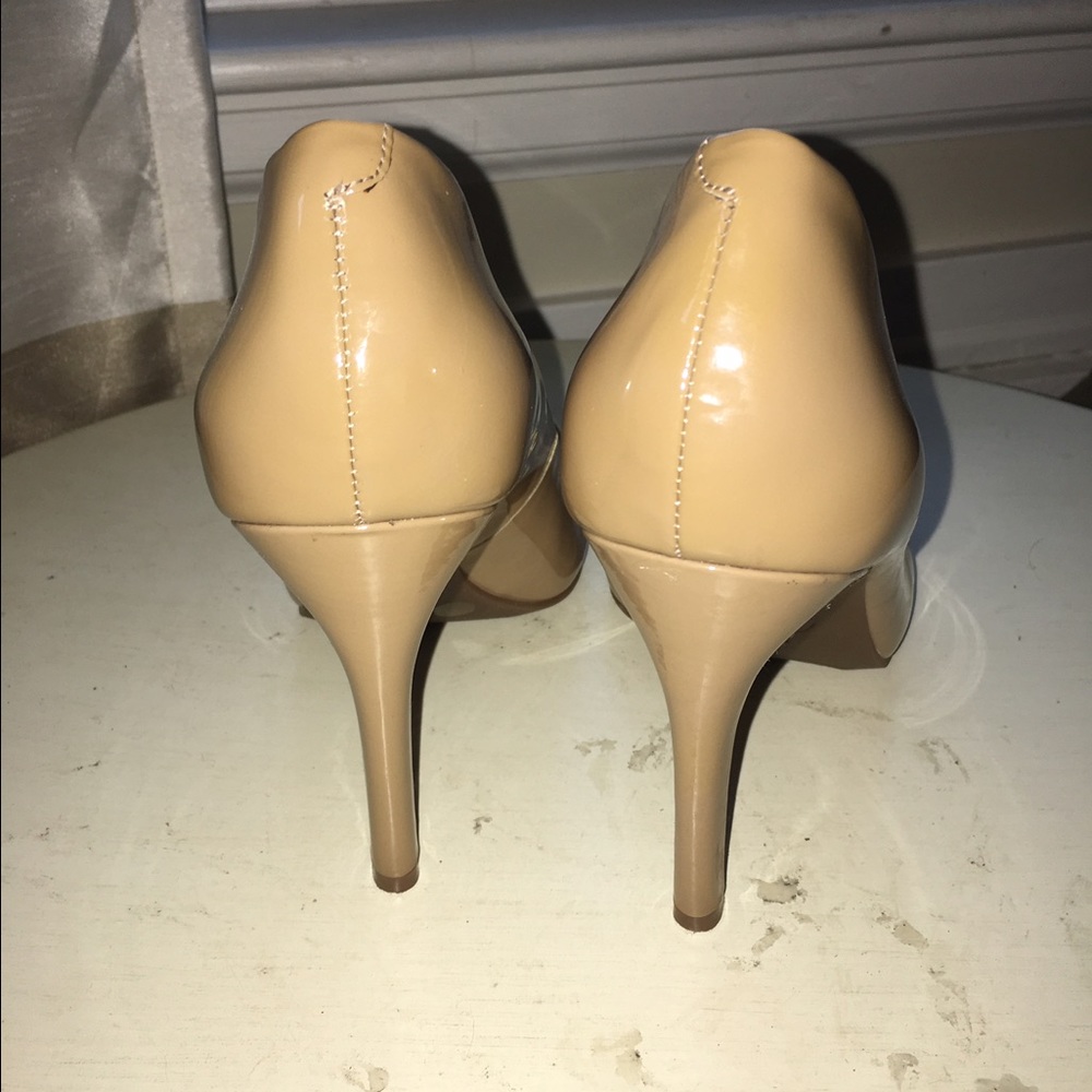 Jessica Simpson heels - Picture 3 of 4