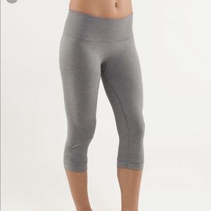 Lululemon In the Flow Crop