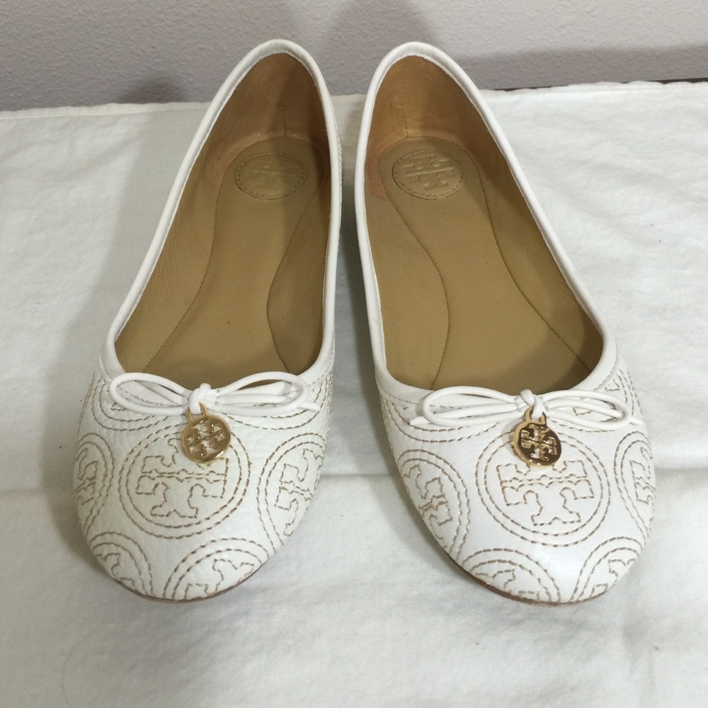 Tory Burch Chelsea Stitched Logo Ballet Flat