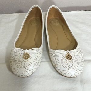 Tory Burch Chelsea Stitched Logo Ballet Flat