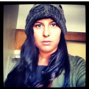 Meet your Posher, Alyssa