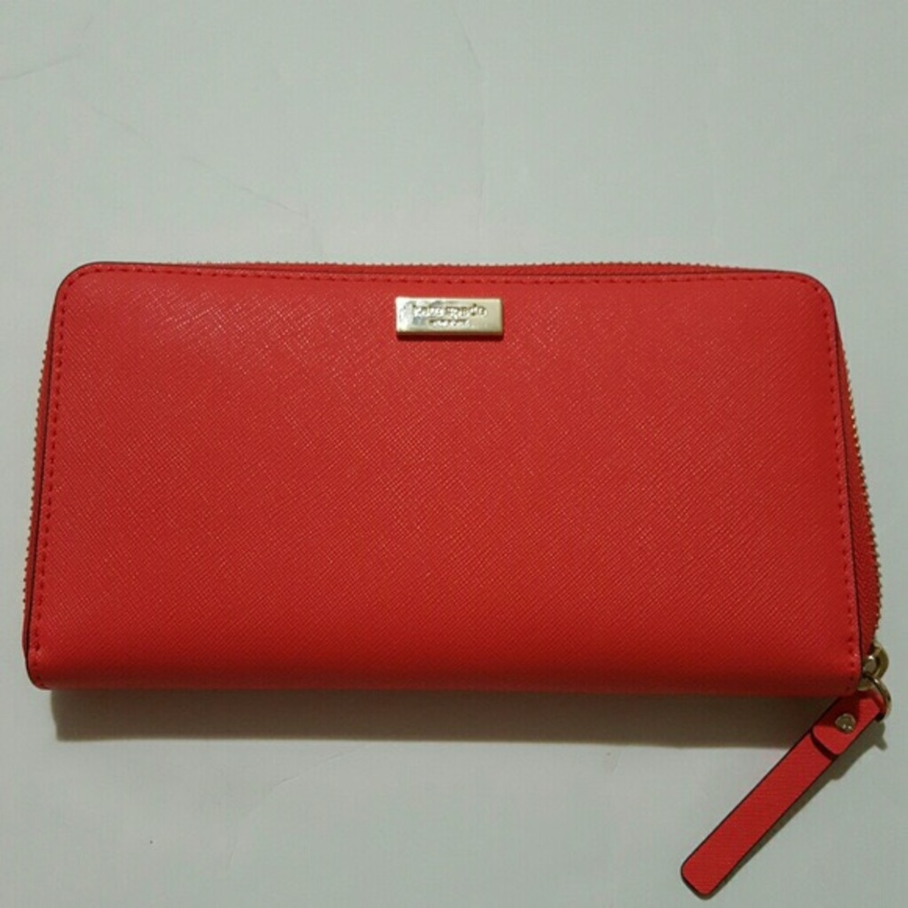 NWT Kate Spade Neda Wallet in Geranium
