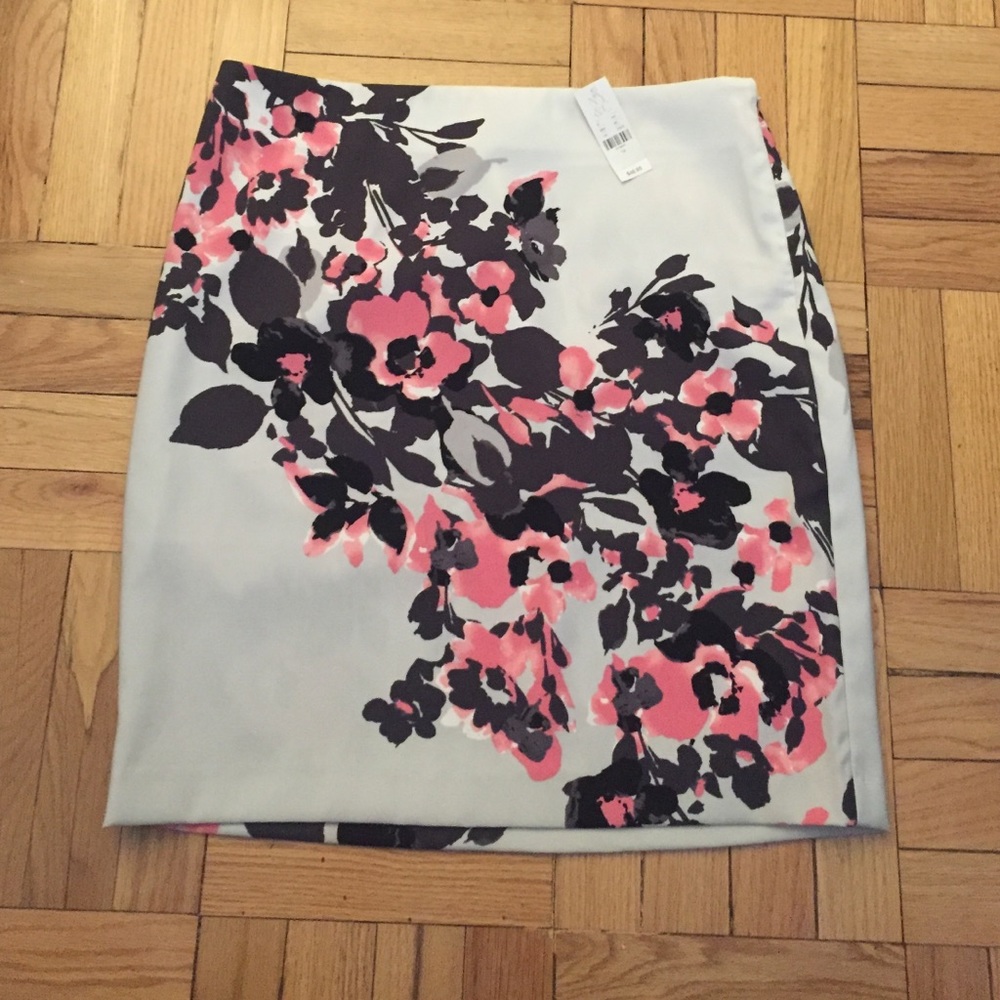 New York & Co Pencil Skirt