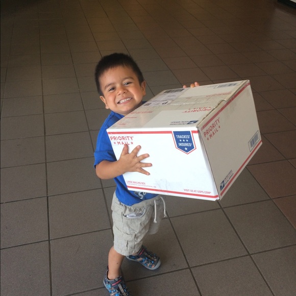 Meet your Posher, Doreen Perez  Stay-at-home mom - Picture 4 of 8