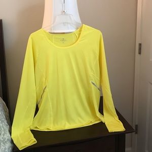 Athleta Long Sleeve Chi Top