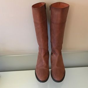 J Crew leather boots. Size 7 1/2. Excellent cond.