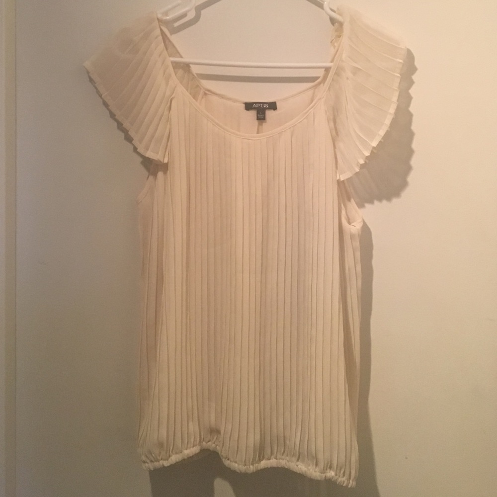 Apt 9 Cream Chiffon Pleated Blouse NWT