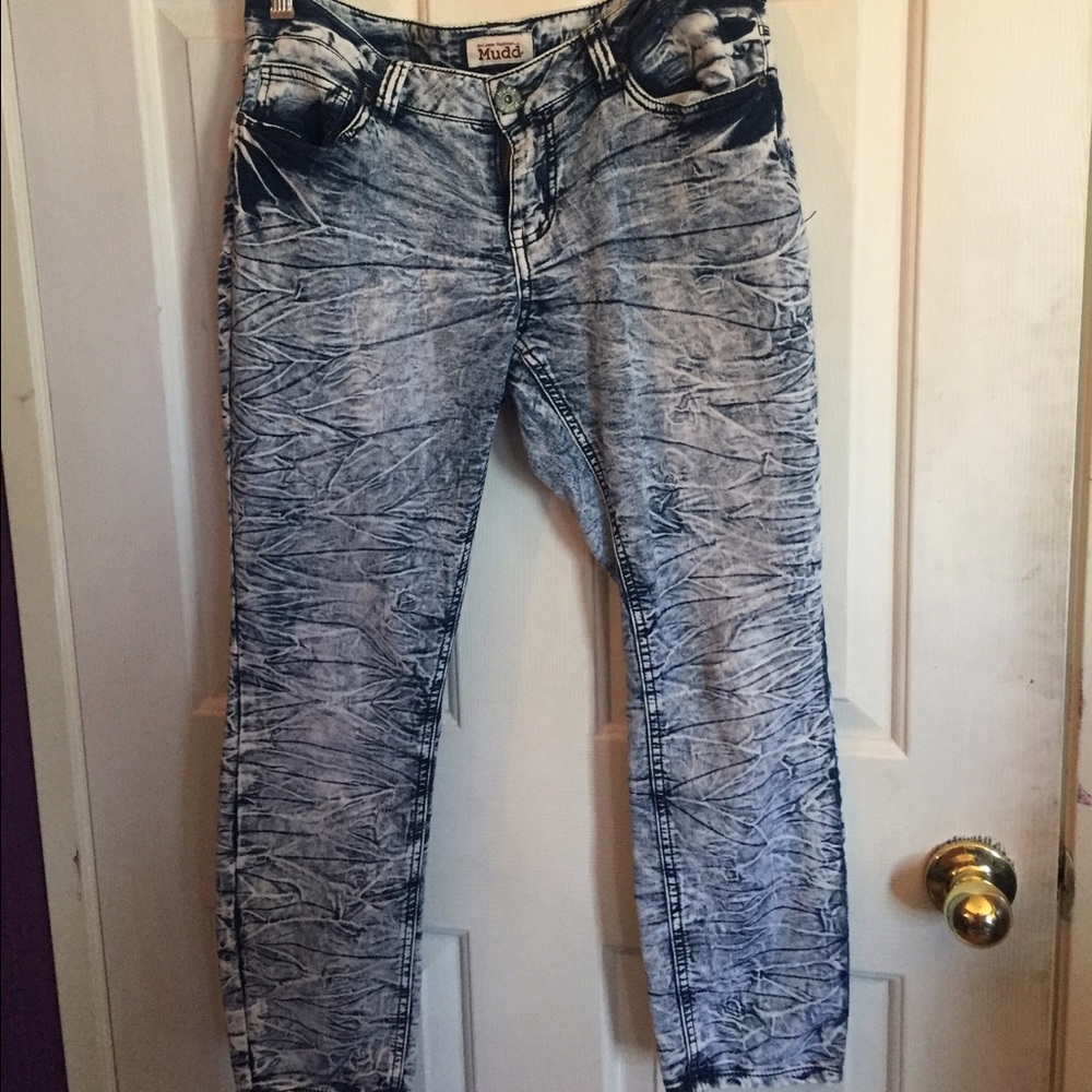 Acid Wash Jeans