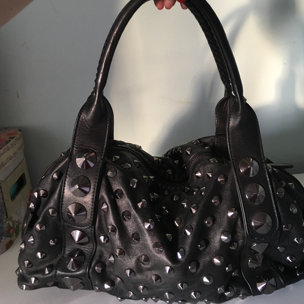 ZiGi Black Leather purse, perfect condition