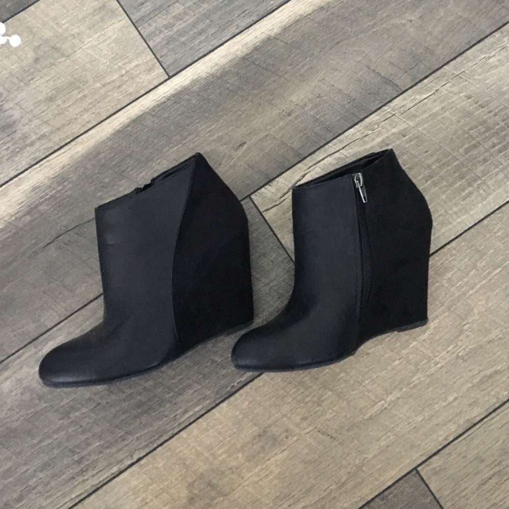 Black wedge booties
