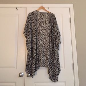 Brandy Melville Kimono NWOT