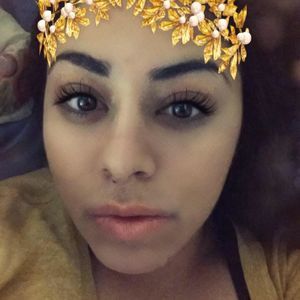 Meet your Posher, Christy