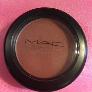 MAC Powder Blush