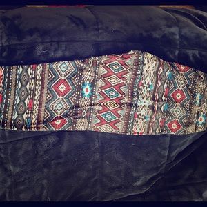 Capri Pattern Leggings.