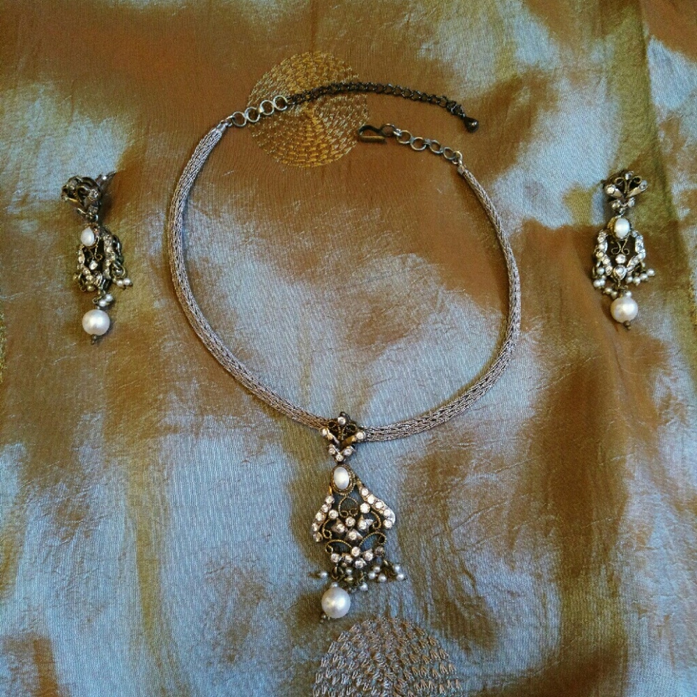 Antique imitation Indian - Necklace & earring set