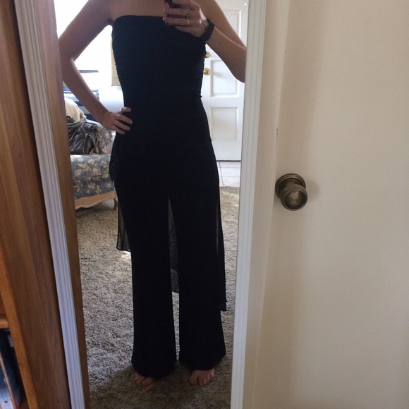 Formal black pantsuit with beaded overlay - Picture 3 of 4