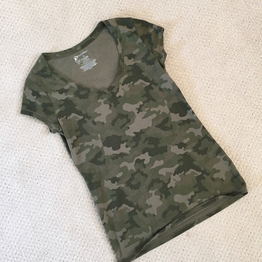 Camo top