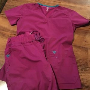 Med Couture Scrubs size Small (top and bottom)