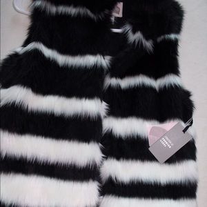 NWT Forever21 black & white striped faux fur vest