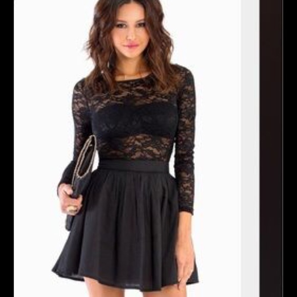 Katarina Skater Lace Dress