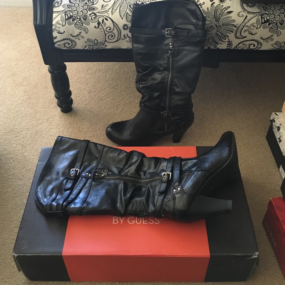 OWO! Guess boots