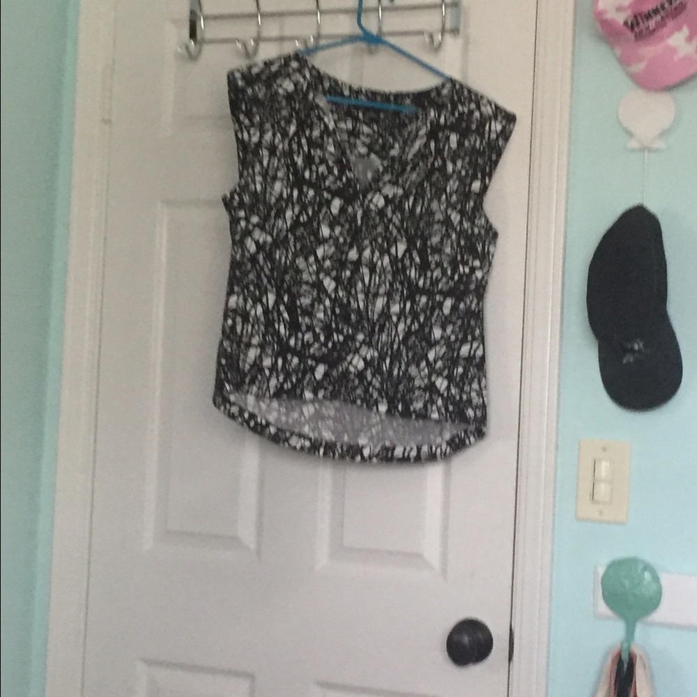 Black and white Trouve blouse. NWOT