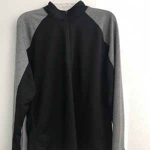 Gap Black/Gray Lightweight Pullover
