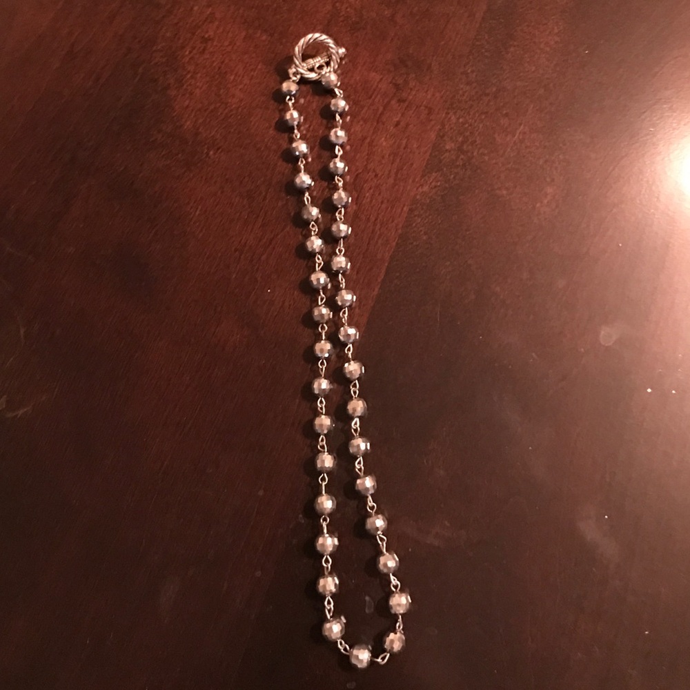 Beaded necklace