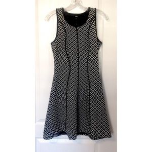 ❁∙Black and White Diamond Print Dress∙❁