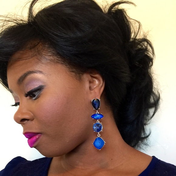 Blue Dangle Lightweight Earrings - Picture 2 of 4