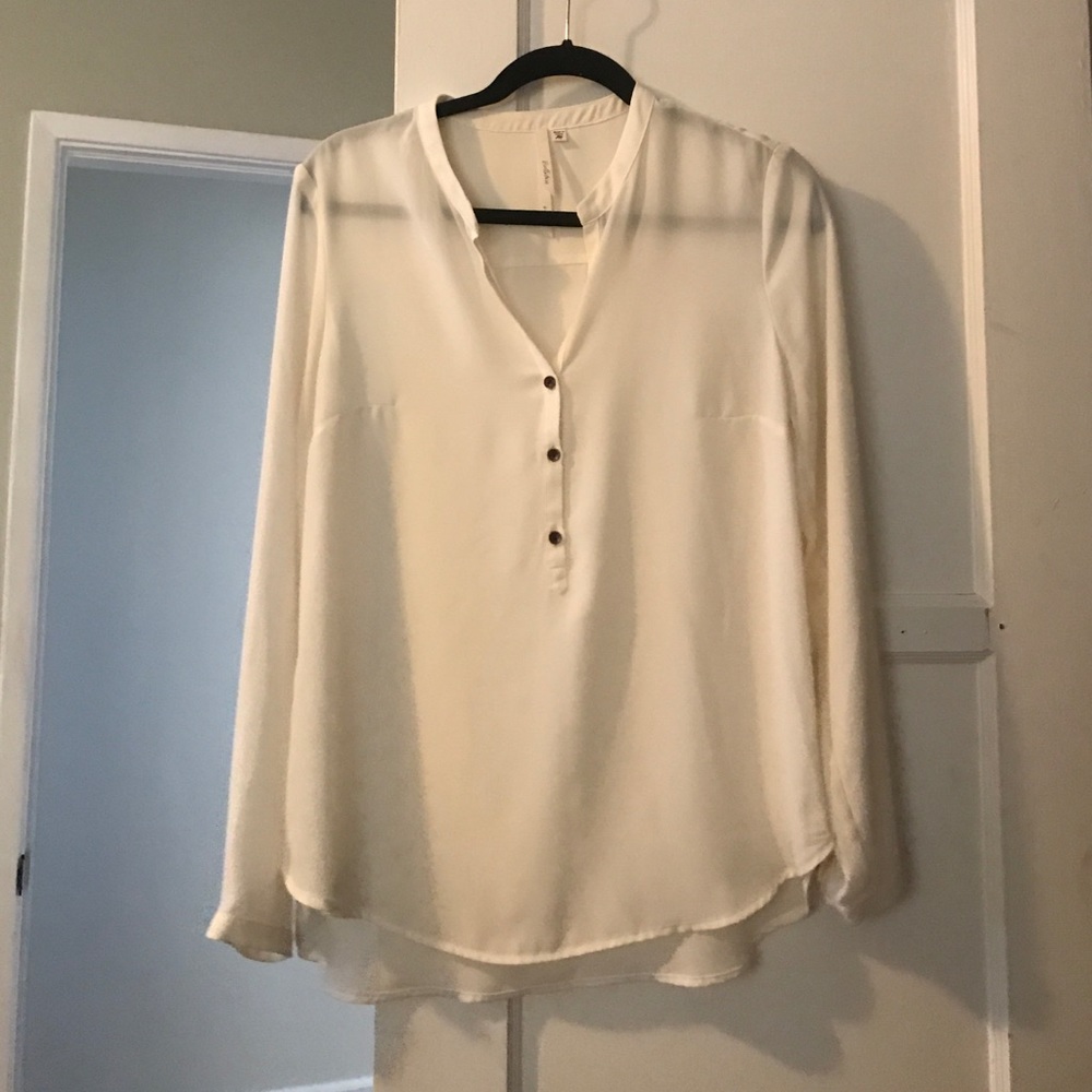 🦄Bellatrix Off White Blouse