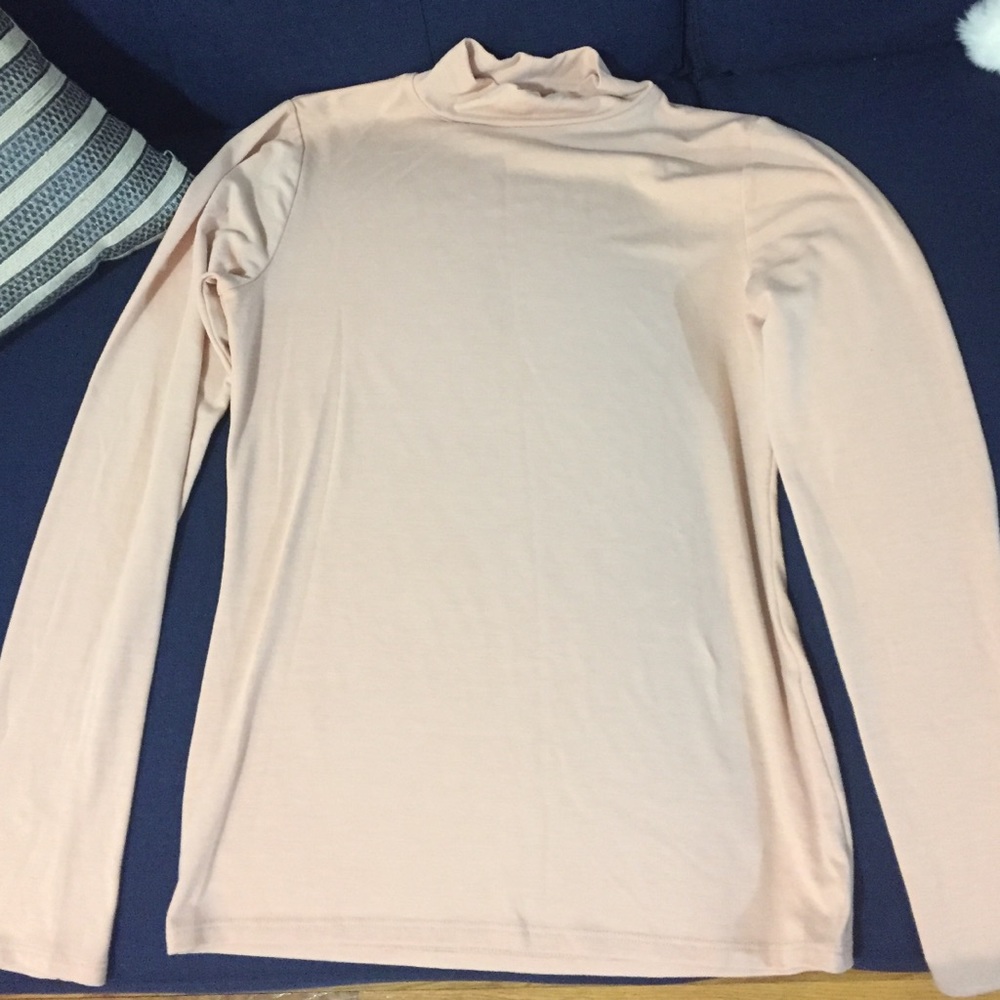 Nude turtleneck