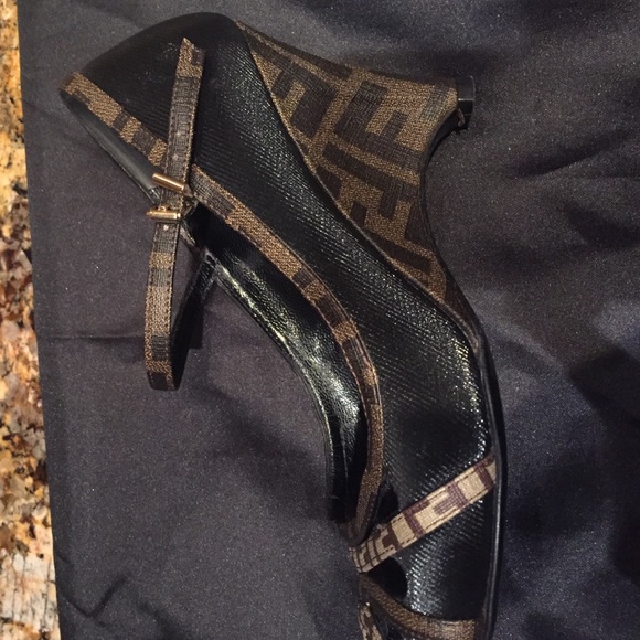 Fendi Peep Toe Wedges - Picture 4 of 4