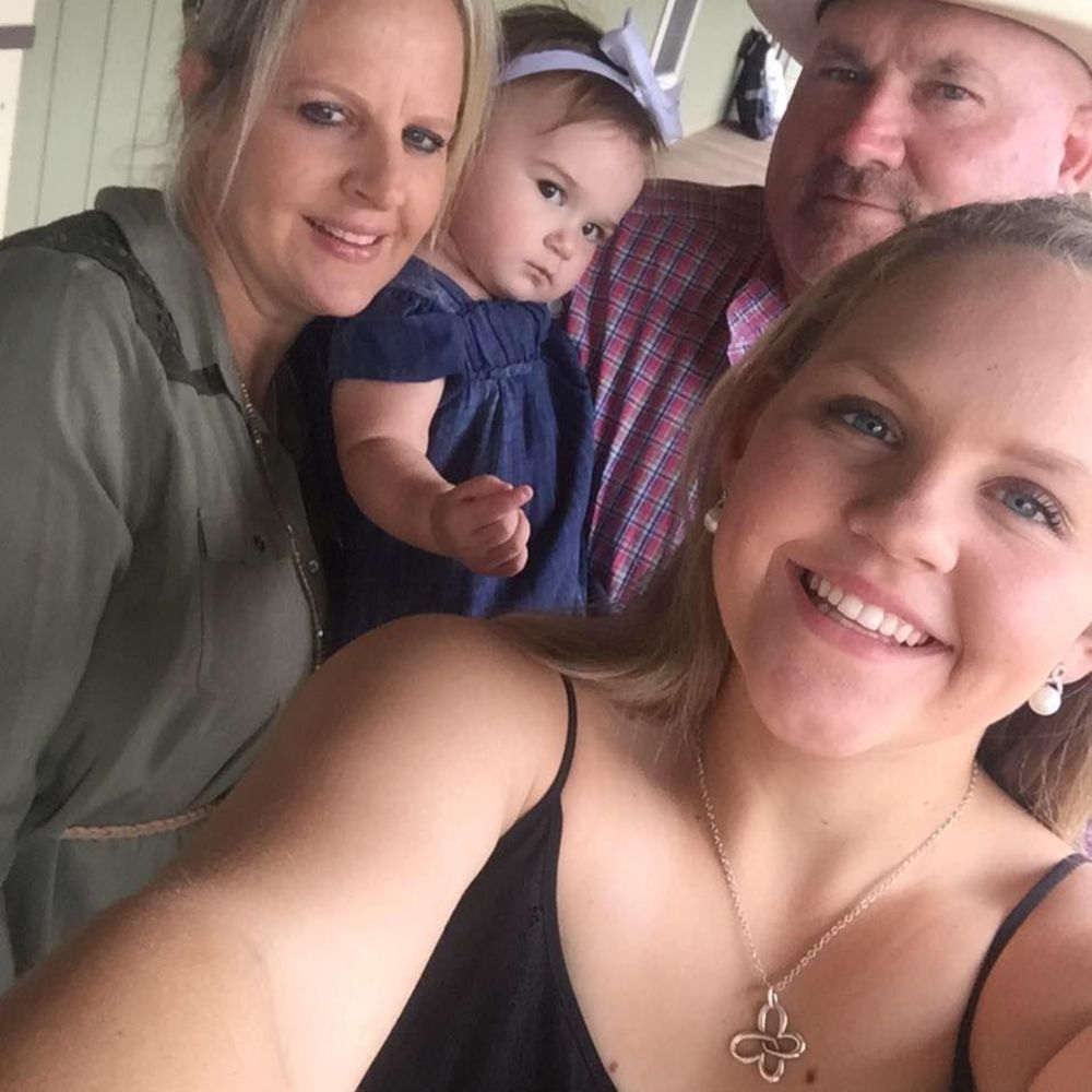 Meet your Posher, Missy