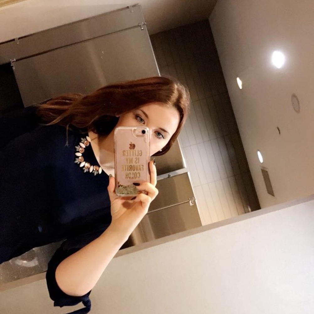 Say Hi! 💕 - Picture 2 of 3