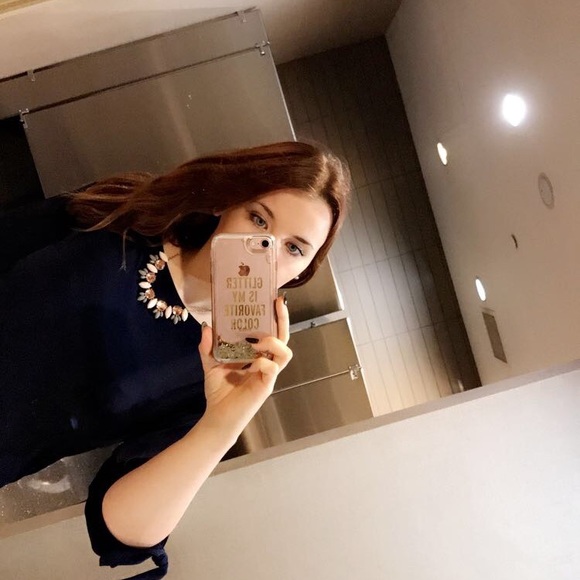 Say Hi! 💕 - Picture 2 of 3