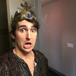 Meet your Posher, Hunter