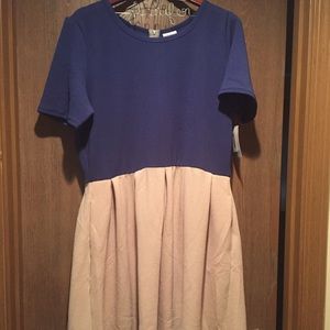 LulaRoe NWT Navy and Cream Amelia