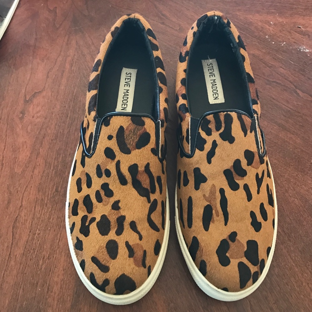 Steve Madden leopard slip on sneaker