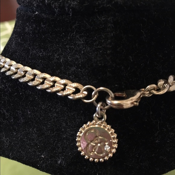 Necklace by Jessica Simpson - Picture 2 of 3