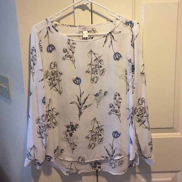 LOFT Tops - LOFT white floral blouse (NWOT)